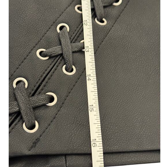 NWT [BLANK NYC ] Black Vegan Leather Mini Skirt - Picture 9 of 11